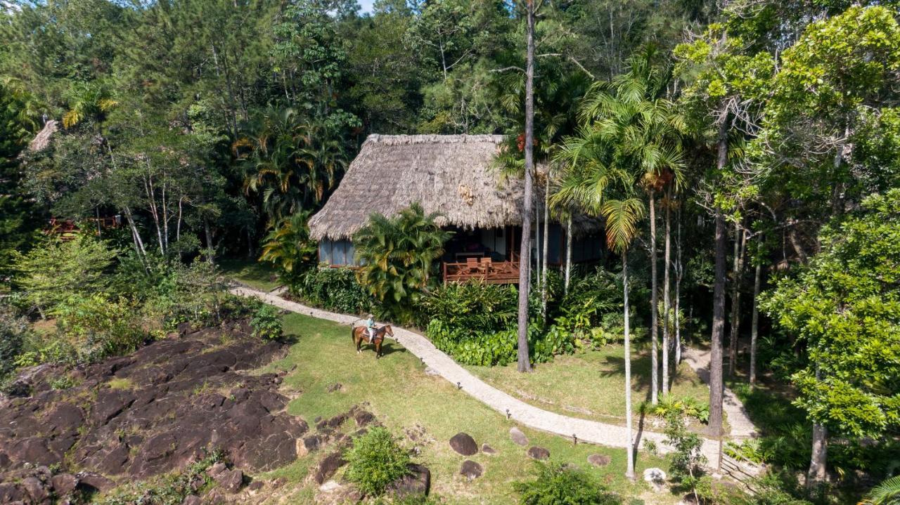 Blancaneaux Lodge By Francis Ford Coppola San Ignacio Exteriér fotografie