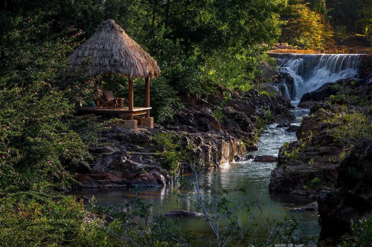 Blancaneaux Lodge By Francis Ford Coppola San Ignacio Exteriér fotografie